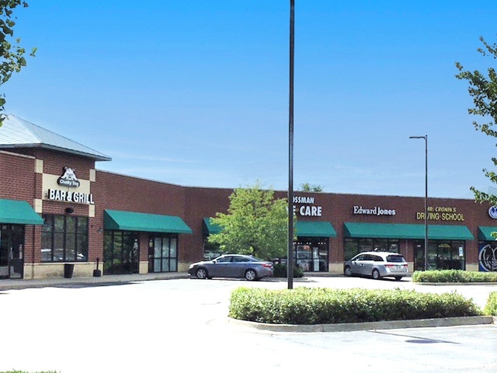 Photo 1 of 1 — 1925 Huntley Road, West Dundee, IL 60118
