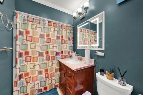 Tiny photo for 664 E Oakton Street, Des Plaines, IL 60018 (MLS # 12595261)