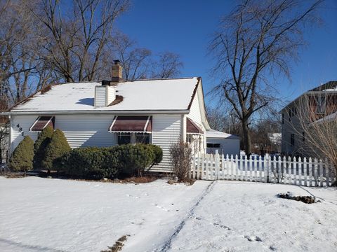 4817 Belmont Road Downers Grove IL 60515