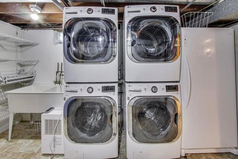 Tiny photo for 137 Racine Place, Mundelein, IL 60060 (MLS # 12501721)