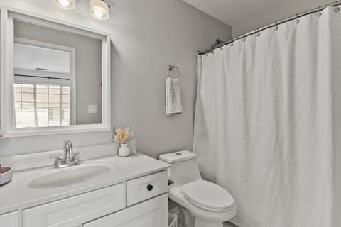 Tiny photo for 657 S Parkside Drive, Round Lake, IL 60073 (MLS # 12716547)