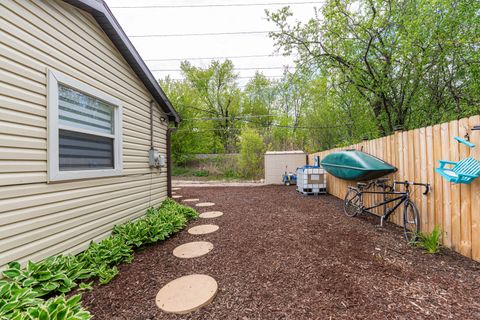 Tiny photo for 40492 N Lambert Drive, Antioch, IL 60002 (MLS # 12489340)