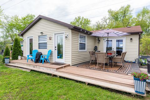 Tiny photo for 40492 N Lambert Drive, Antioch, IL 60002 (MLS # 12489340)