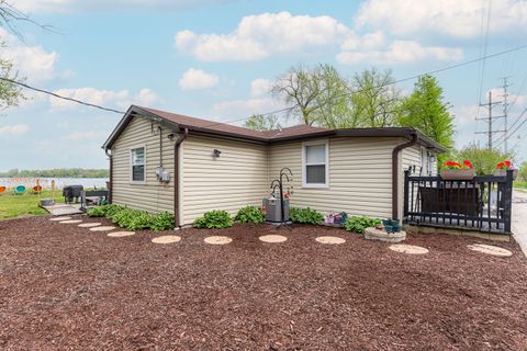 Tiny photo for 40492 N Lambert Drive, Antioch, IL 60002 (MLS # 12489340)