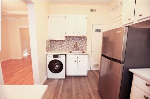 Tiny photo for 5107 S Ingleside Avenue #3, Chicago, IL 60615 (MLS # 12436892)