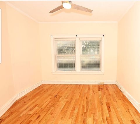 Tiny photo for 5107 S Ingleside Avenue #3, Chicago, IL 60615 (MLS # 12436892)