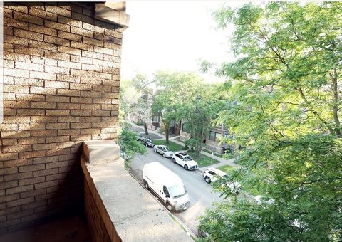 Tiny photo for 5107 S Ingleside Avenue #3, Chicago, IL 60615 (MLS # 12436892)