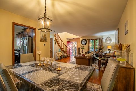 Tiny photo for 1201 Pinetree Lane, Bartlett, IL 60103 (MLS # 12446491)