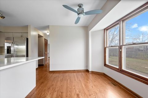 Tiny photo for 2908 Parkside Drive, Highland Park, IL 60035 (MLS # 12601621)