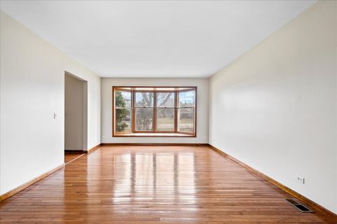 Tiny photo for 2908 Parkside Drive, Highland Park, IL 60035 (MLS # 12601621)