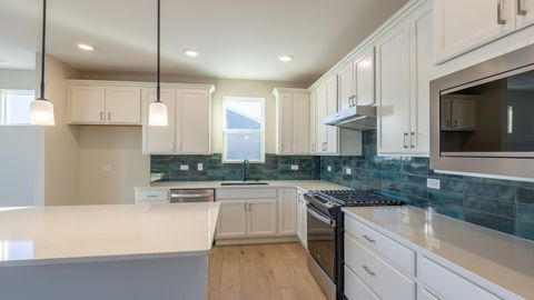 Tiny photo for 3262 Oak Creek Lane, Aurora, IL 60503 (MLS # 12540716)