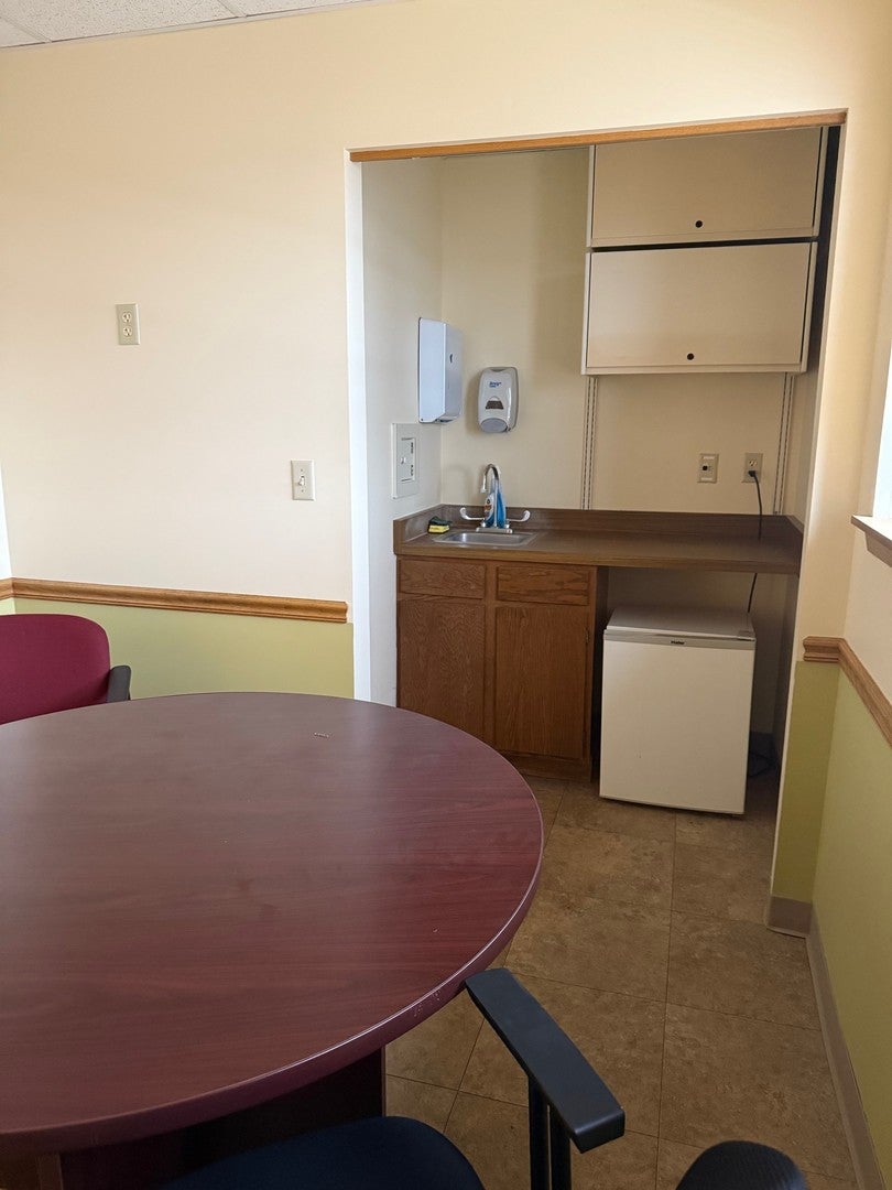 2535 Bethany Road 103