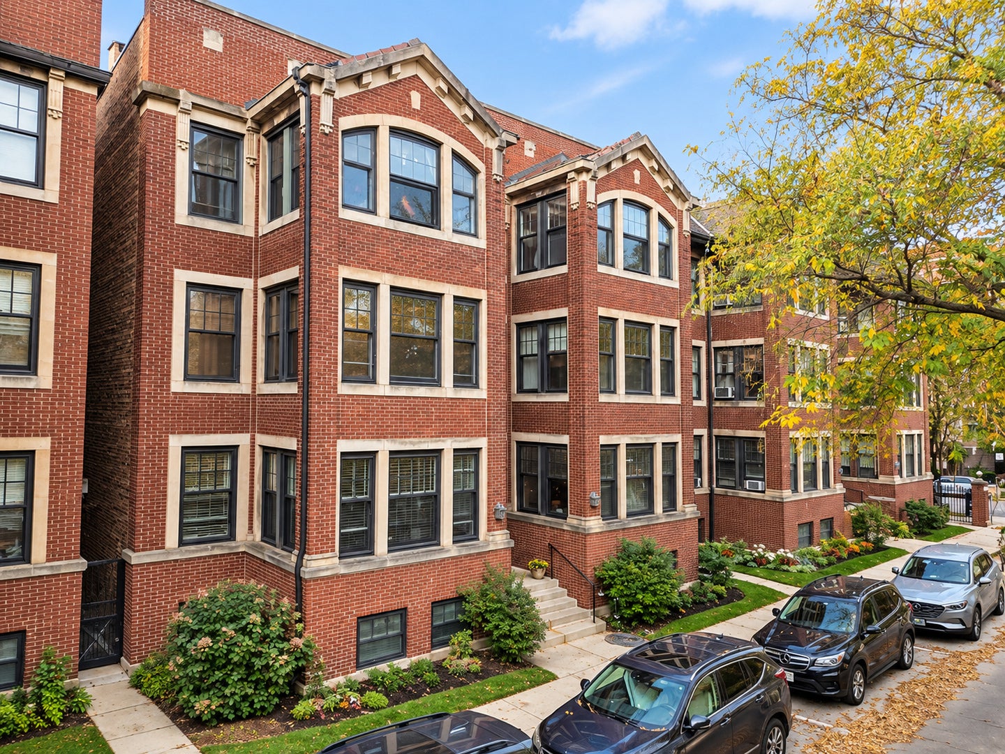 5406 S East View Park 2