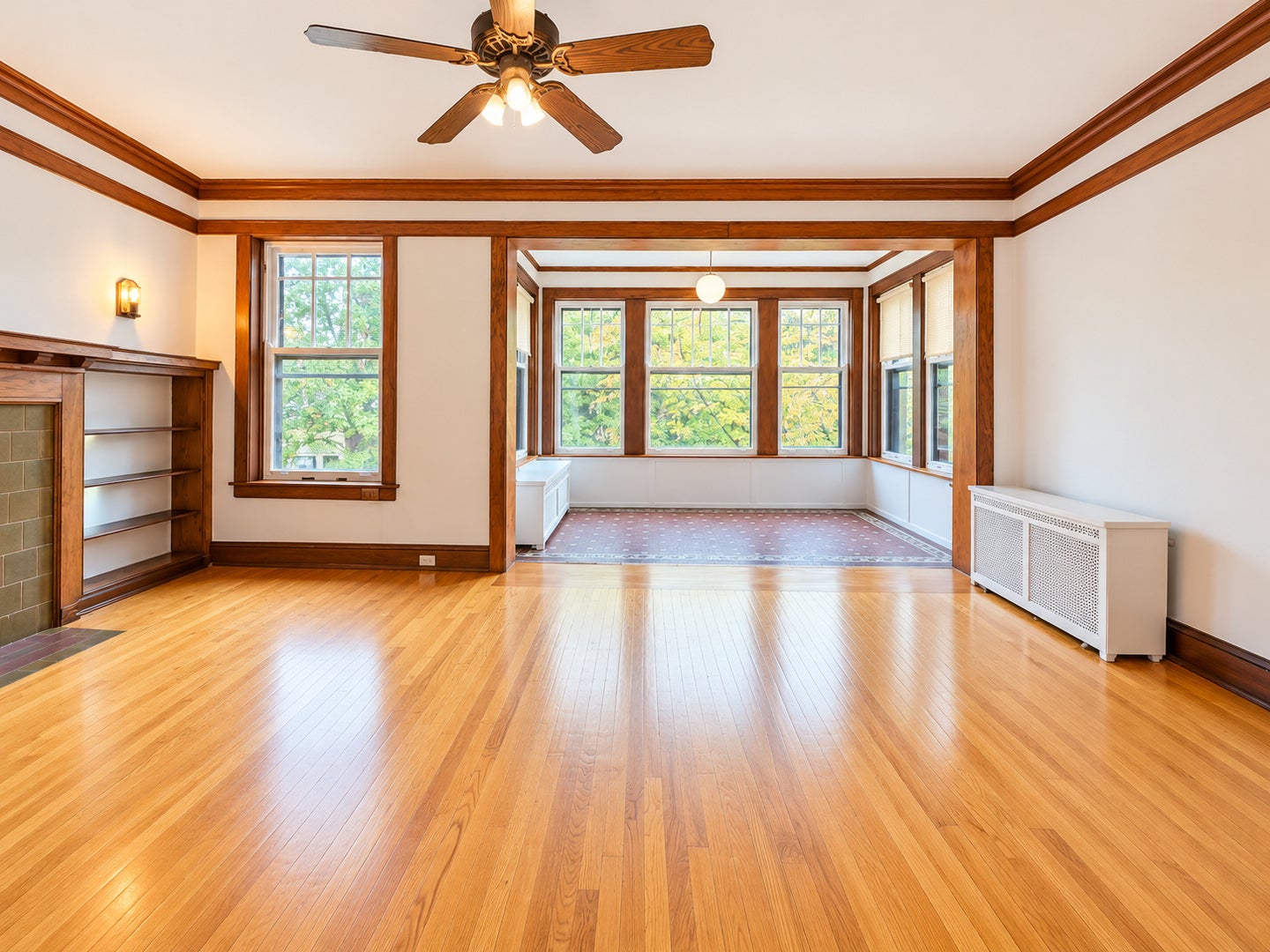 5406 S East View Park 2
