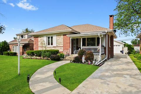 Tiny photo for 1318 Balmoral Avenue, Westchester, IL 60154 (MLS # 12450775)
