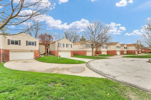 Tiny photo for 29 Fields East Drive #0, Champaign, IL 61822 (MLS # 12606941)