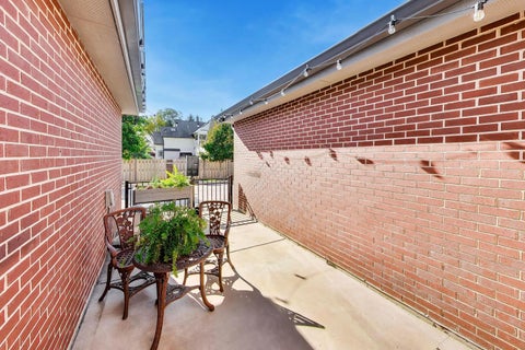 Tiny photo for 1279 Gateway Court, Northbrook, IL 60062 (MLS # 12789566)
