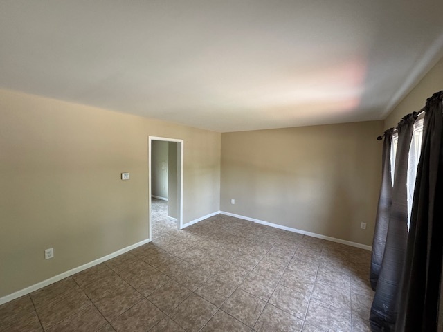 2460 TALANDIS Drive