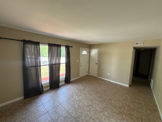2460 TALANDIS Drive