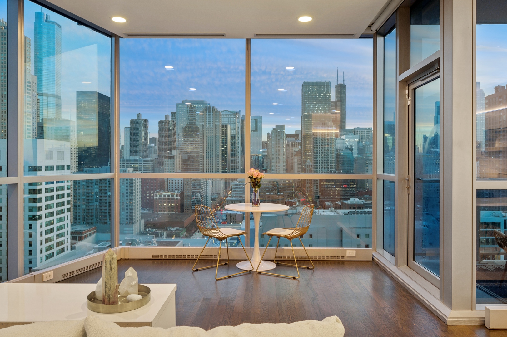 110 W Superior Street 2301