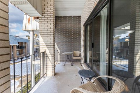 Tiny photo for 4123 W 98th Street #C, Oak Lawn, IL 60453 (MLS # 12553258)