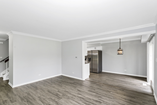 1319 Kingsbury Drive 2