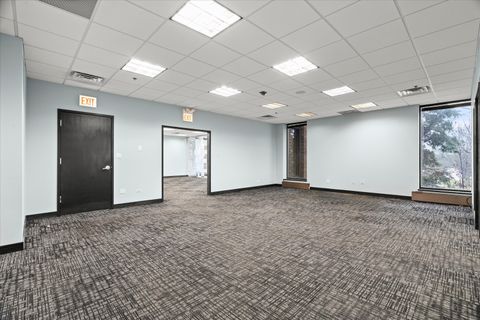 Tiny photo for 450 W 55th Street, Countryside, IL 60525 (MLS # 12262417)