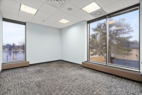 Tiny photo for 450 W 55th Street, Countryside, IL 60525 (MLS # 12262417)