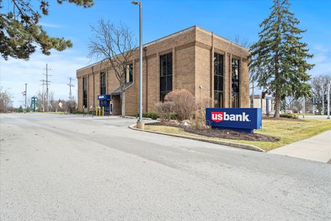 Tiny photo for 450 W 55th Street, Countryside, IL 60525 (MLS # 12262417)