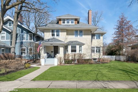 726 Laurel Avenue Wilmette IL 60091