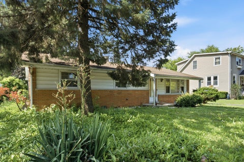 Tiny photo for 5023 W 81st Street, Burbank, IL 60459 (MLS # 12738919)