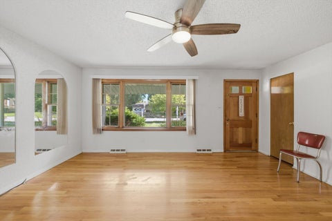 Tiny photo for 5023 W 81st Street, Burbank, IL 60459 (MLS # 12738919)