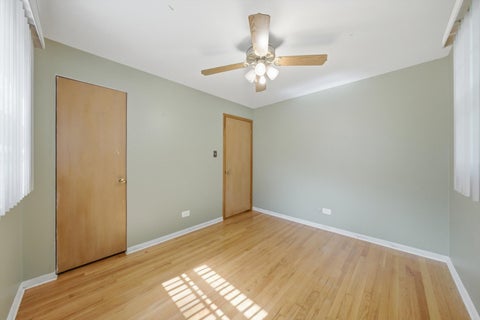 Tiny photo for 5023 W 81st Street, Burbank, IL 60459 (MLS # 12738919)