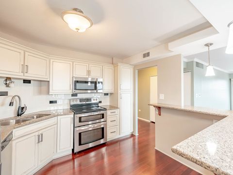 Tiny photo for 141 N La Grange Road #801, La Grange, IL 60525 (MLS # 12596581)