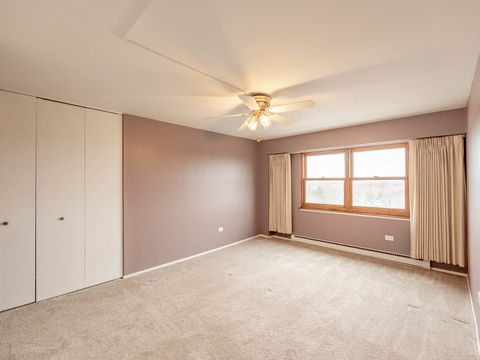 Tiny photo for 141 N La Grange Road #801, La Grange, IL 60525 (MLS # 12596581)
