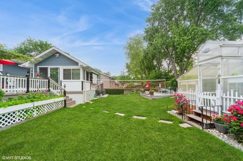Tiny photo for 116 S Deerpath Drive, Vernon Hills, IL 60061 (MLS # 12395386)