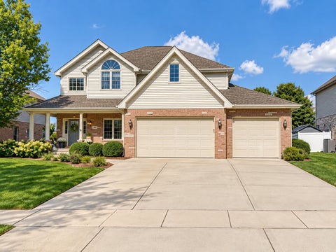 Photo of 851 W WOODLAWN Road, New Lenox, IL 60451 (MLS # 12781872)