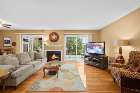 Tiny photo for 10 W Windsor Court, Sugar Grove, IL 60554 (MLS # 12719324)