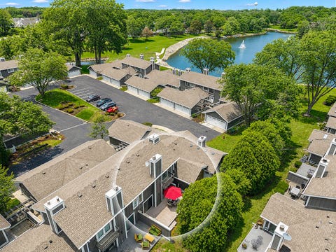 Tiny photo for 10 W Windsor Court, Sugar Grove, IL 60554 (MLS # 12719324)