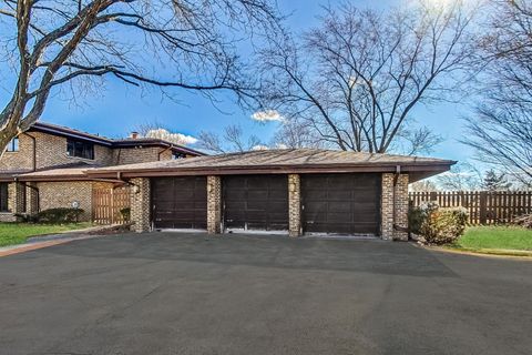 Tiny photo for Libertyville, IL 60048 (MLS # 12546664)