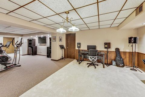 Tiny photo for Libertyville, IL 60048 (MLS # 12546664)