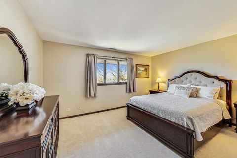 Tiny photo for Libertyville, IL 60048 (MLS # 12546664)