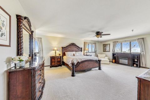 Tiny photo for Libertyville, IL 60048 (MLS # 12546664)