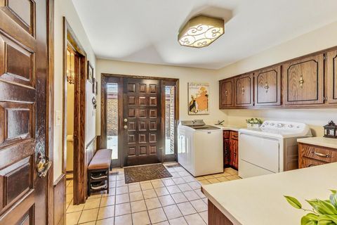 Tiny photo for Libertyville, IL 60048 (MLS # 12546664)