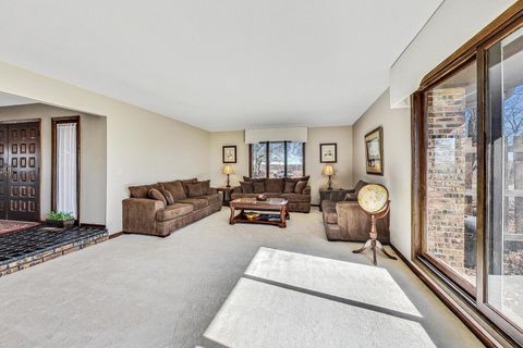 Tiny photo for Libertyville, IL 60048 (MLS # 12546664)