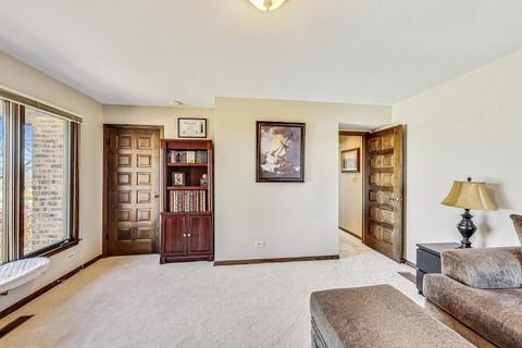 Tiny photo for Libertyville, IL 60048 (MLS # 12546664)