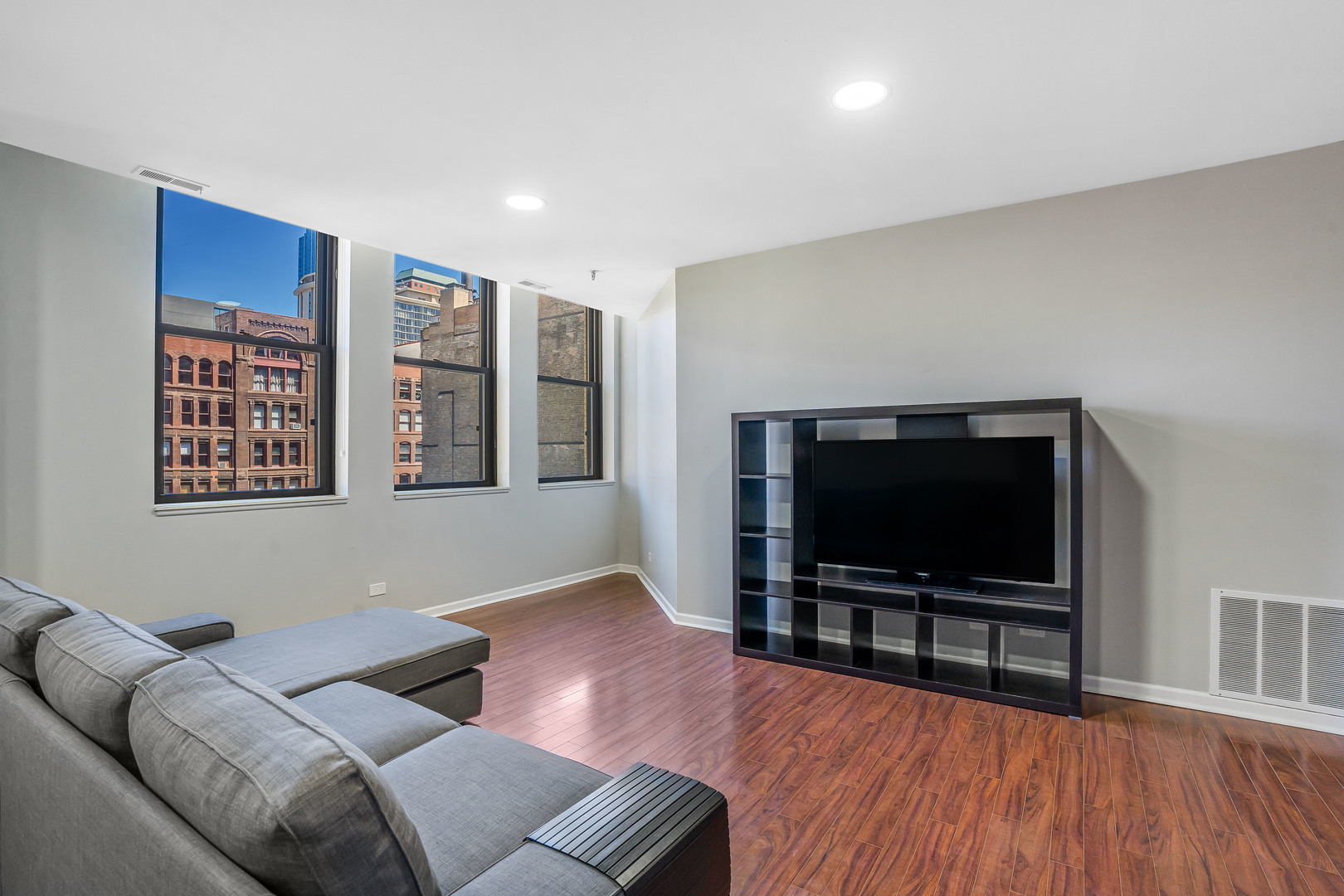 680 S Federal Street 601