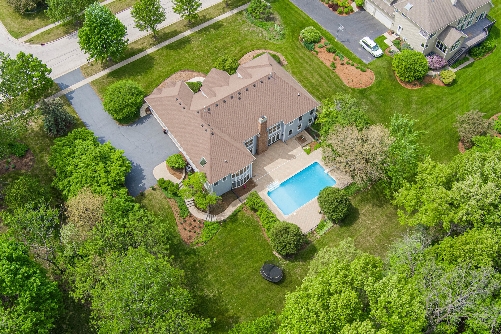 3302 Greenwood Lane