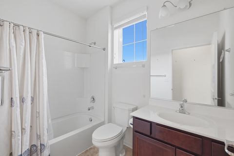 Tiny photo for 1882 Southern Circle #1882, Pingree Grove, IL 60140 (MLS # 12565828)