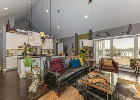 Tiny photo for 28067 238th Street, Le Claire, IA 52753 (MLS # 12592038)